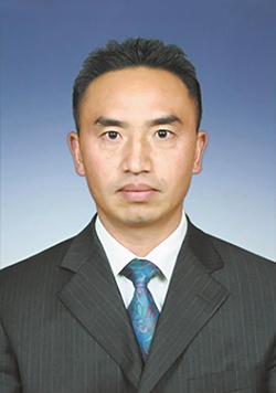 鲁燕标.jpg