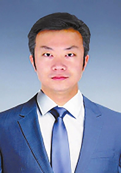 邹明佑.jpg