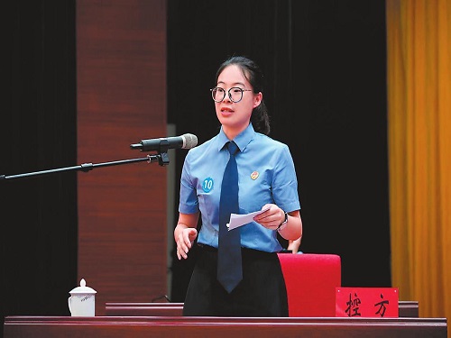 500范青青.jpg 500范青青.jpg