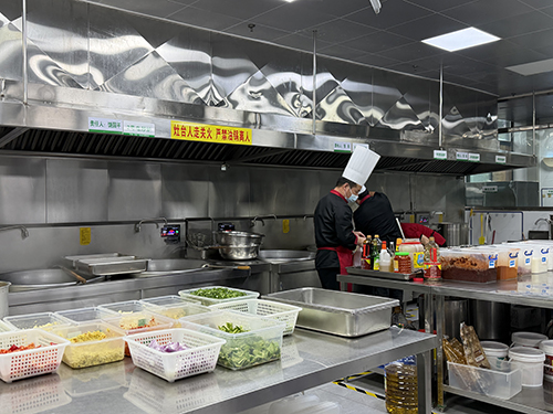 我市筑牢校园食品安全防线.jpg 我市筑牢校园食品安全防线.jpg