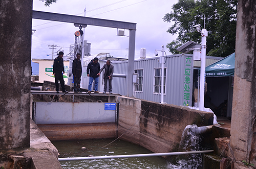 治杞麓湖生态难题 谋民生幸福之策2.jpg 治杞麓湖生态难题 谋民生幸福之策2.jpg