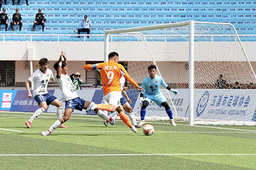 玉溪队8比0大胜临沧队.jpg