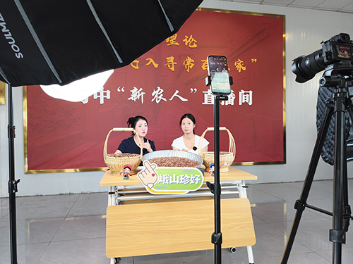 快递进村破局记1.jpg 快递进村破局记1.jpg