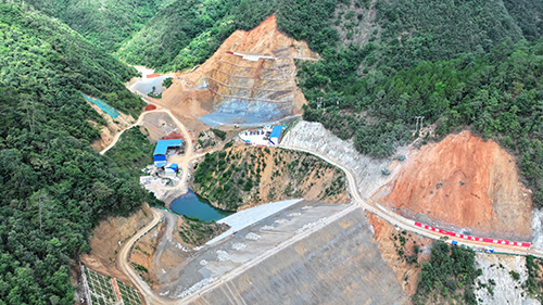 峨山上白云水库工程建设稳步推进.jpg