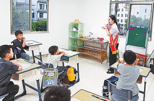 金融知识进校园.jpg